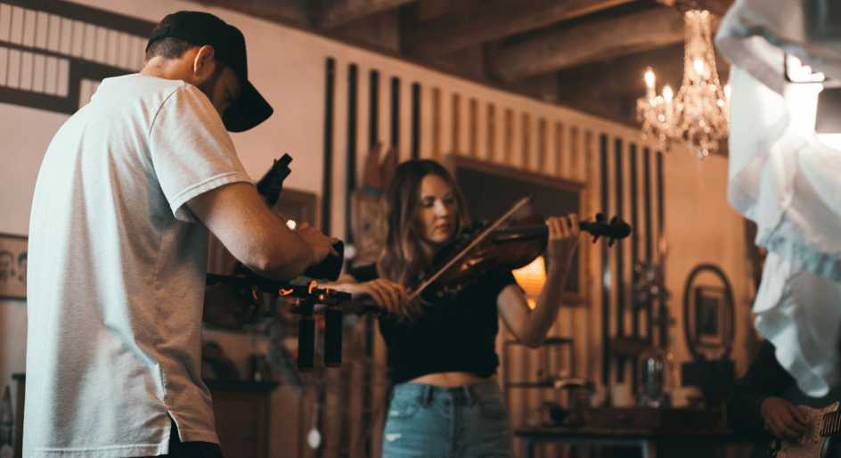 Music for commercials 